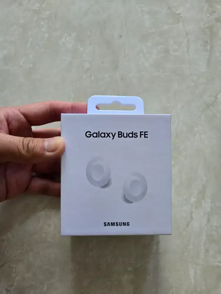Samsung Earbuds FE Original [White] – Baru, Segel, Harga Miring!
