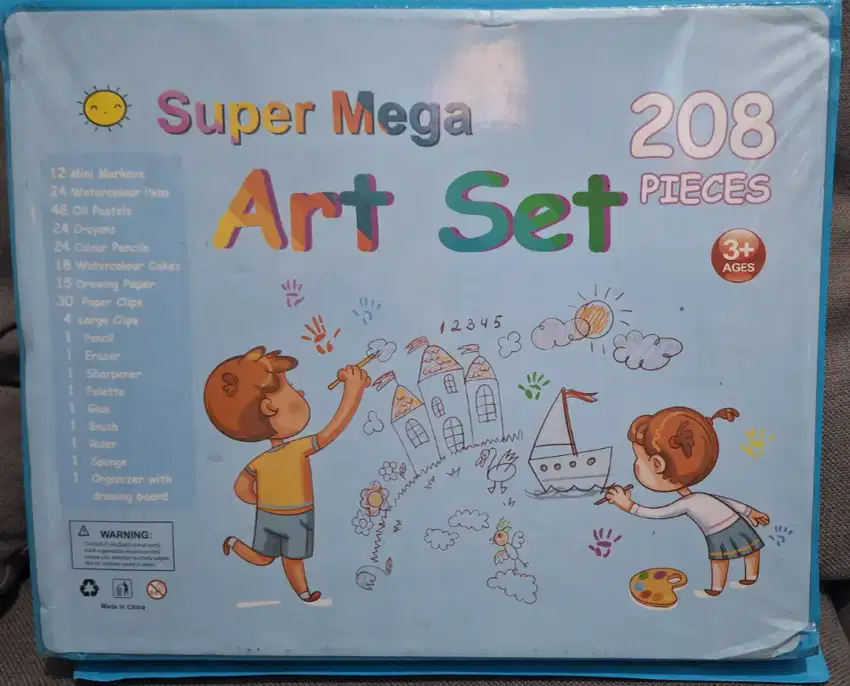Super Mega art set 208 pieces