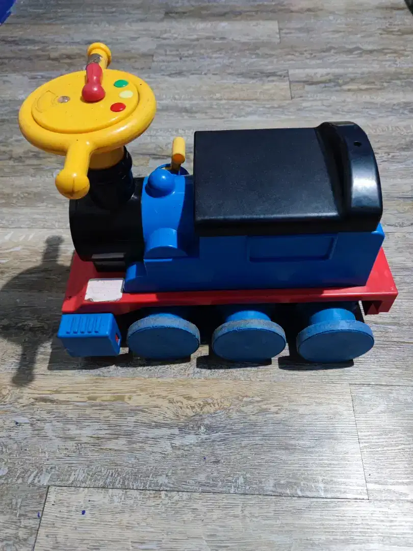 Mainan kereta original Thomas