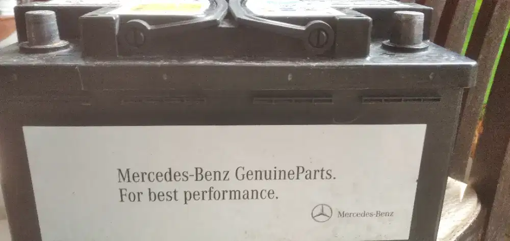 Aki mobil  berbagai merk