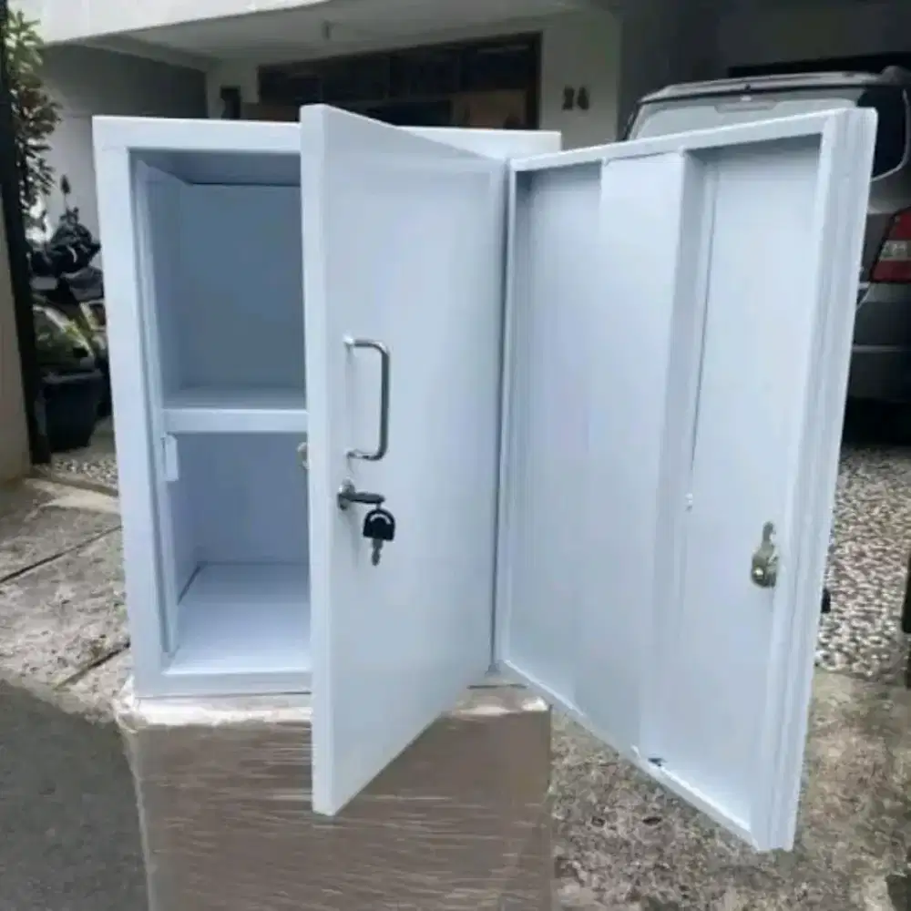 Lemari narkotik 2 Pintu kecil | Lemari Pskotropika