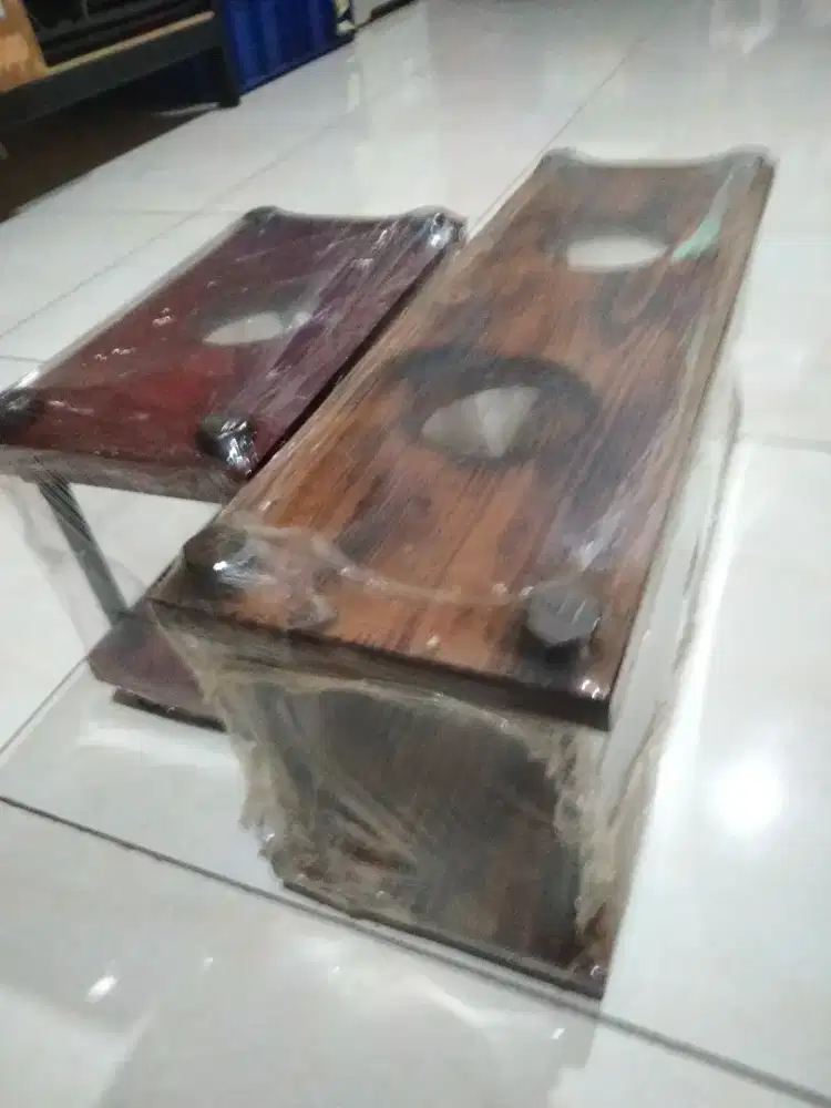 V60 coffee holder kayu