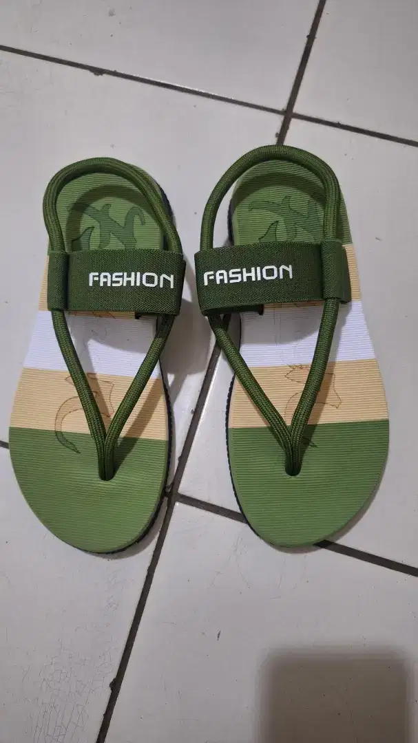 Sandal Fashion size 41 baru harga 150rb