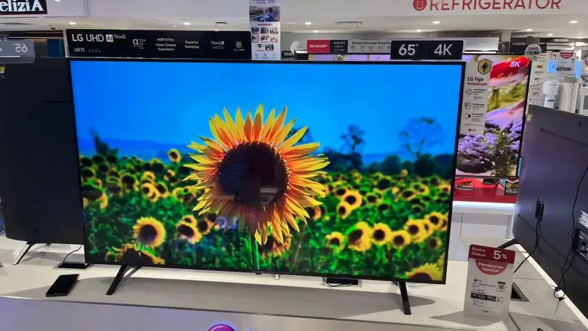 Televisi LG 4K 65  cicilan bunga 0%