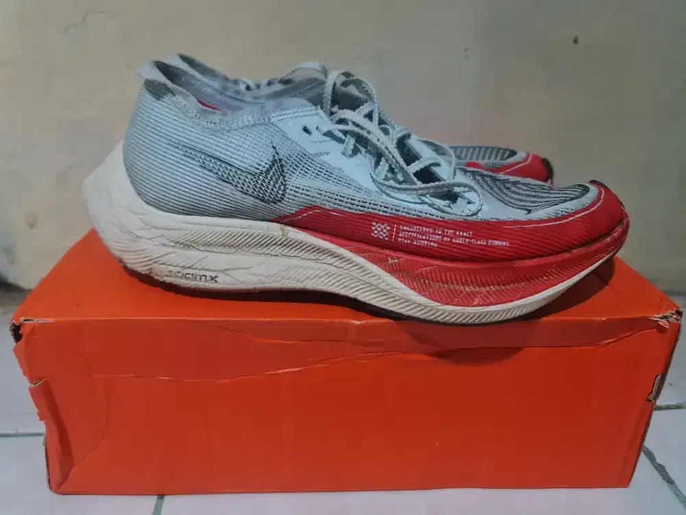 Sepatu running Nike Zoom X Vaporfly Next% 2 Original
