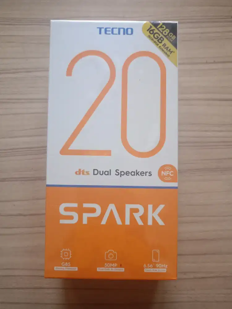 HP Tecno Spark 20 NFC Baru 8GB+128GB cyber white