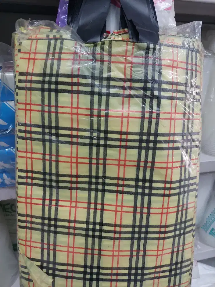 Plastik Jinjing Burberry