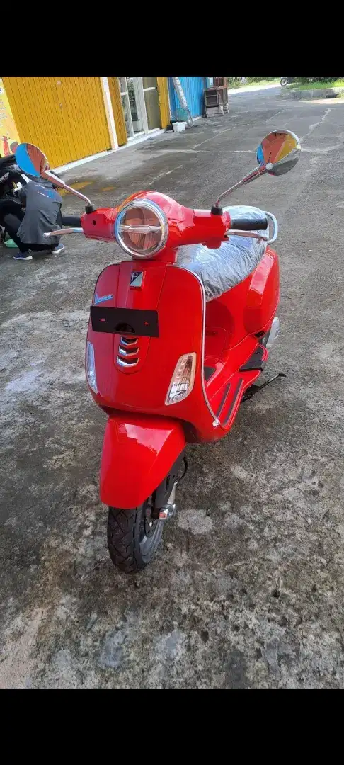 VESPA LX125 RED PASSIONE