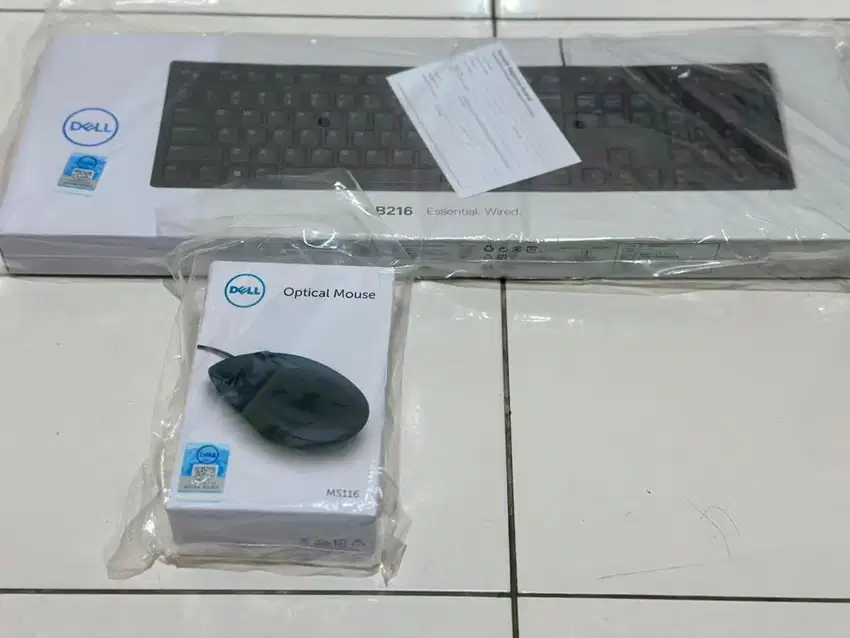 Bundle New Keyboard Dell KB216 & Mouse Dell MS116 (BNIB)