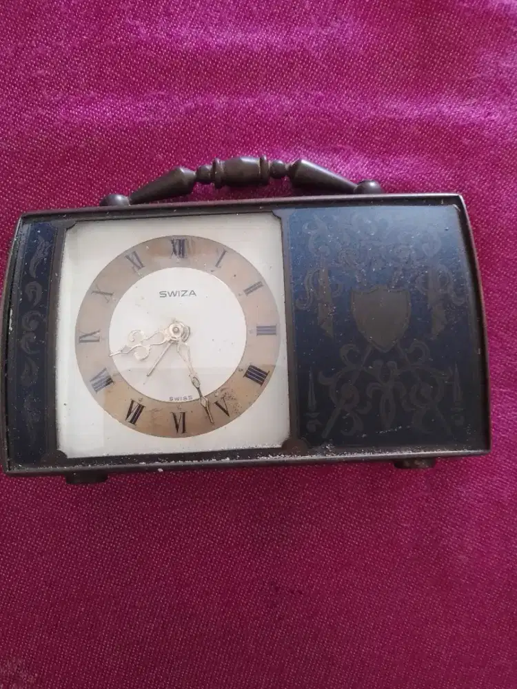 Jam meja antik swiza