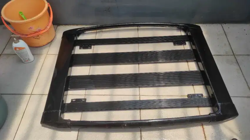 Roof track + towing Bar Bumper Belakang