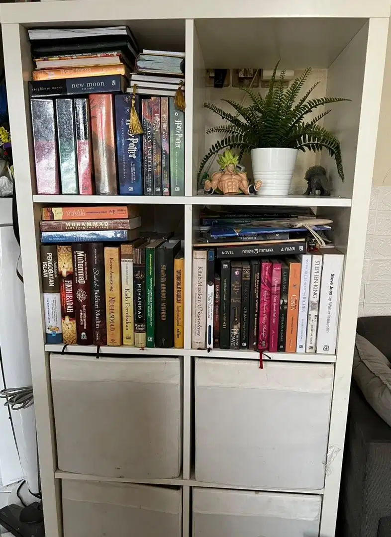Lemari Buku Ikea Kallax 2nd