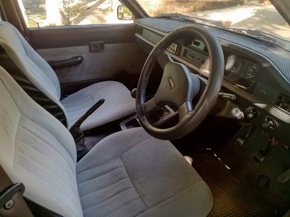STATION WAGON 1995 MAZDA VANTREND