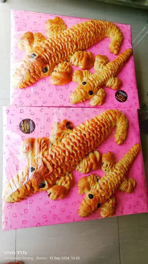Roti buaya roti manis