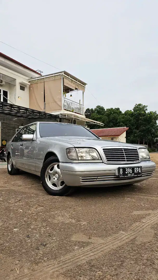Mercedes S-Class S320 1997