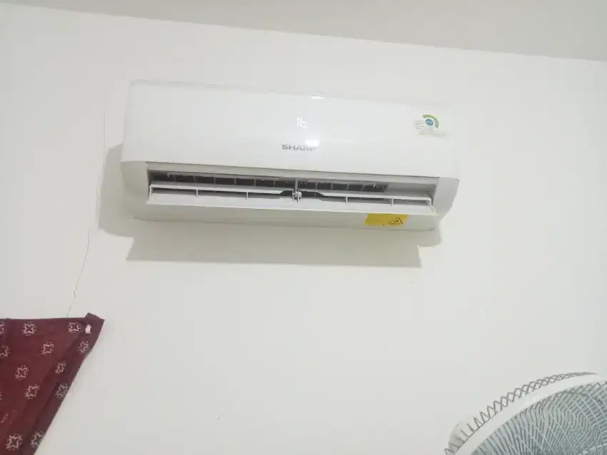 Dijual AC merek sharp