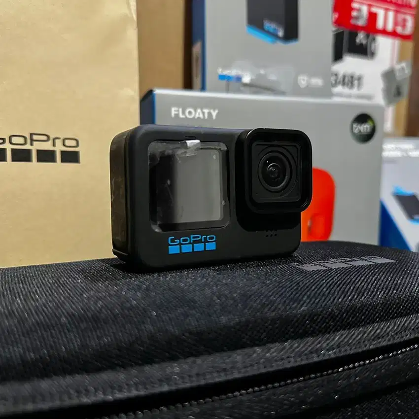 GOPRO HERO BLACK 11 LIKE NEW BANYAK BONUSS