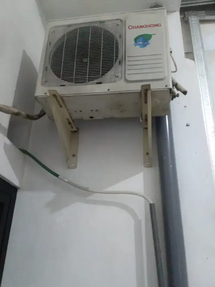 Menerima jual beli barang tongsokan