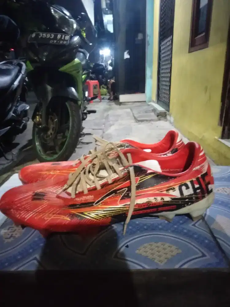 sepatu bola specs Garuda attack