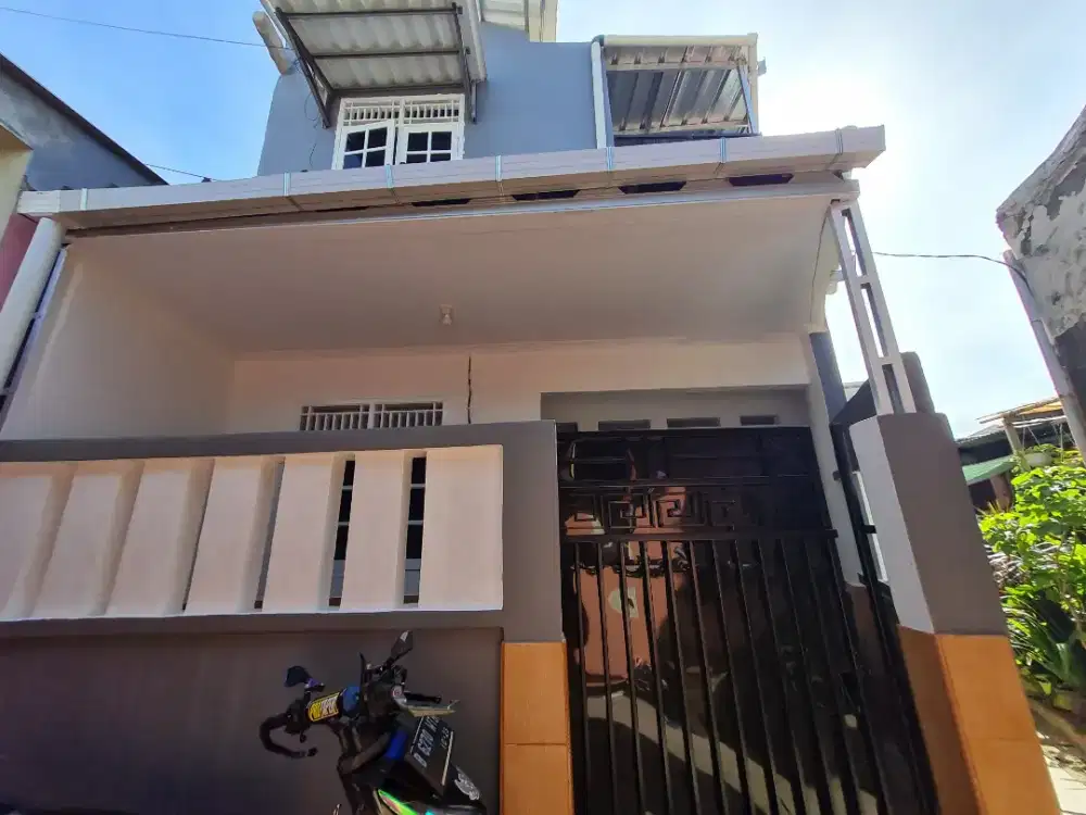 Dijual rumah murah 2 lantai lokasi strategis daerah bintaro sektor 9