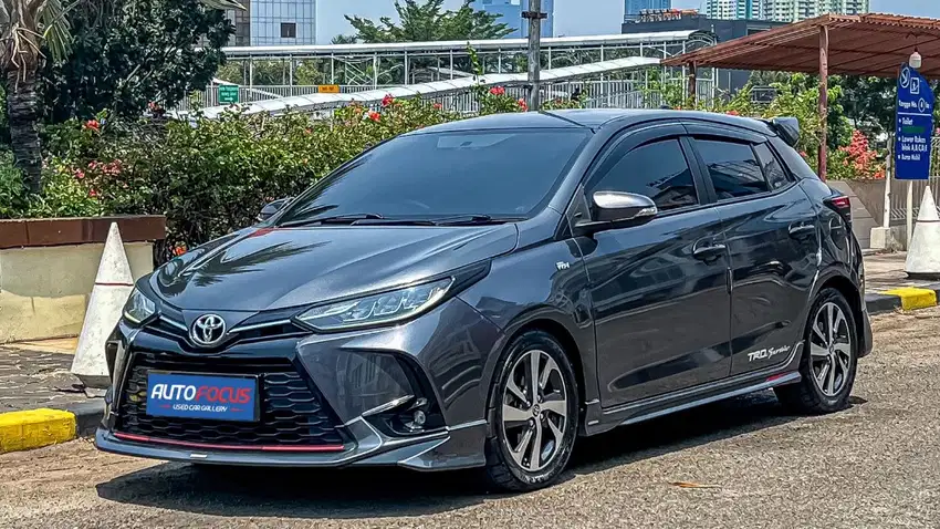 TDP 15 JT All New Toyota Yaris S TRD Sportivo AT Abu Grey Metalik 2021