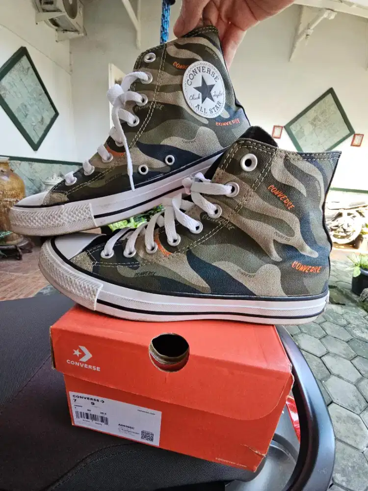 Sepatu Converse All Star
