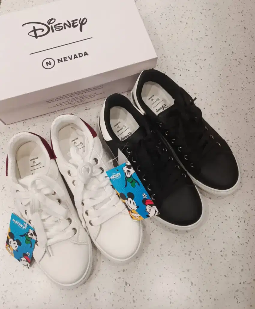 SNEAKERS DISNEY NEVADA SEPATU OLAHRAGA SEPATU SANTAI SEPATU CASUAL