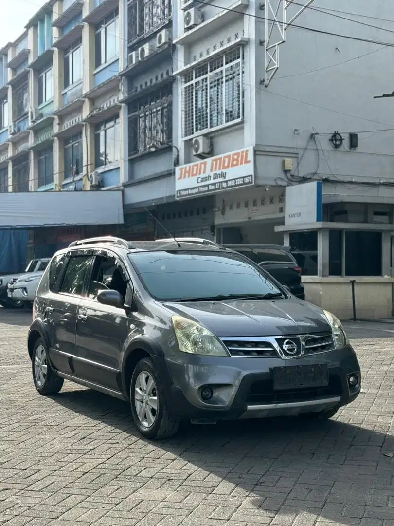 [SUPER] NISSAN LIVINA X GEAR AUTOMATIC 2010