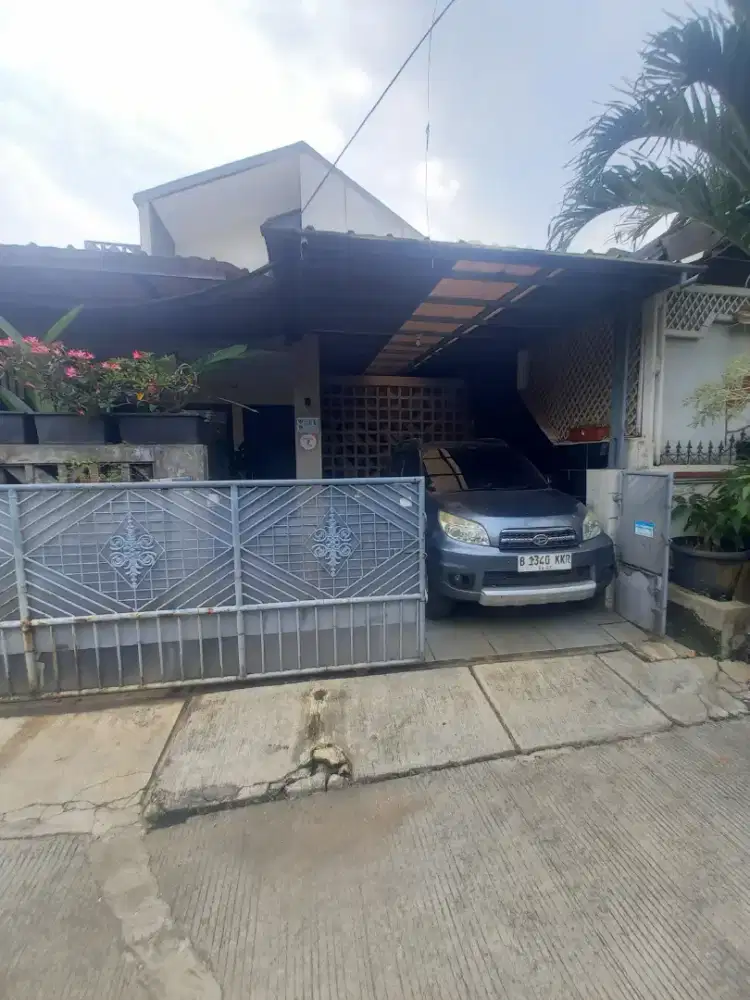 Dijual rumah 2 tingkat bekasi selatan