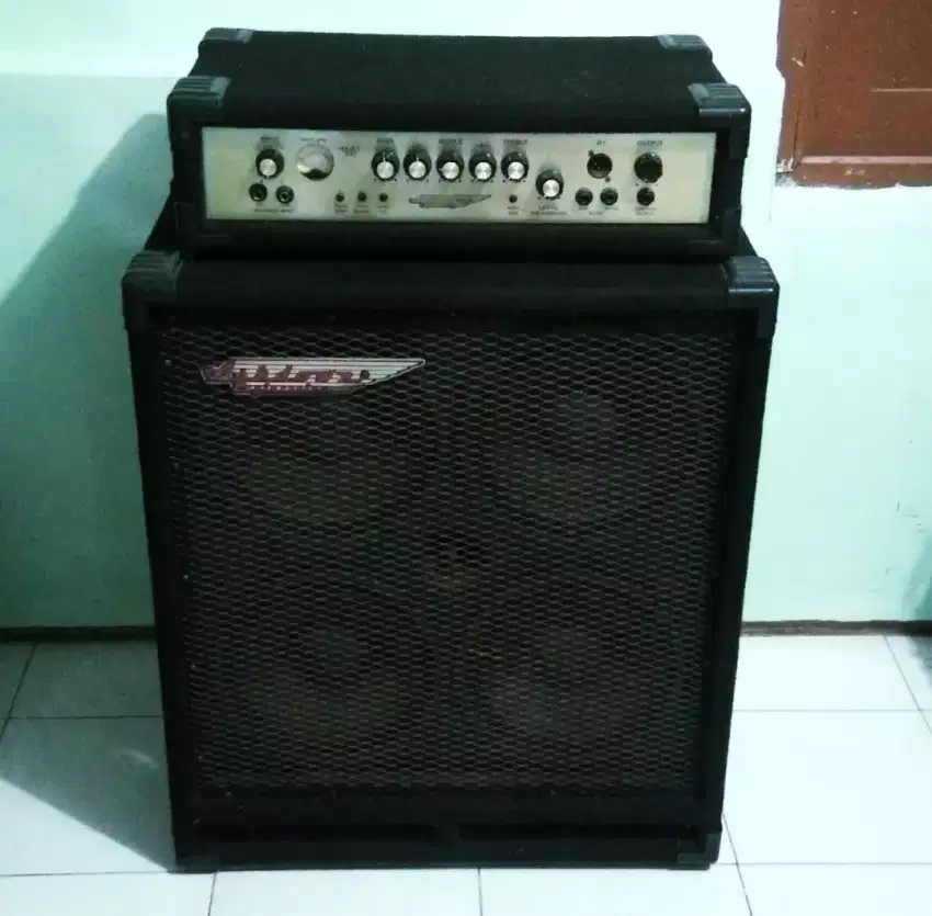 Backsound Bass Head Cabinet