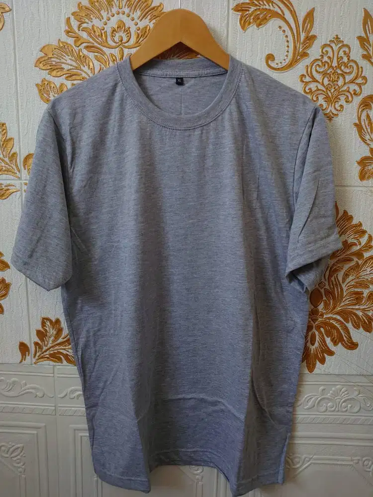 Kaos Polos Dewasa Lengan Pendek Abu Misty XL Cotton Combed 30s