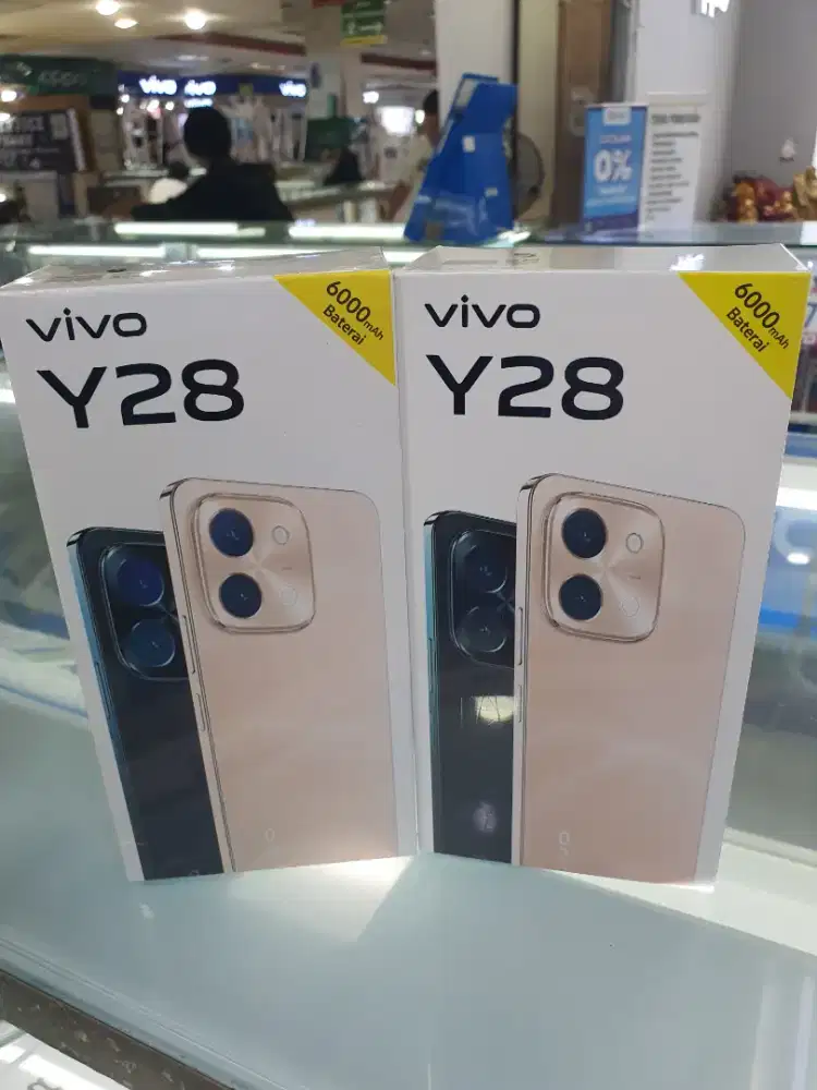 Vivo y28 ram 6 / 8 gb internal 128/256