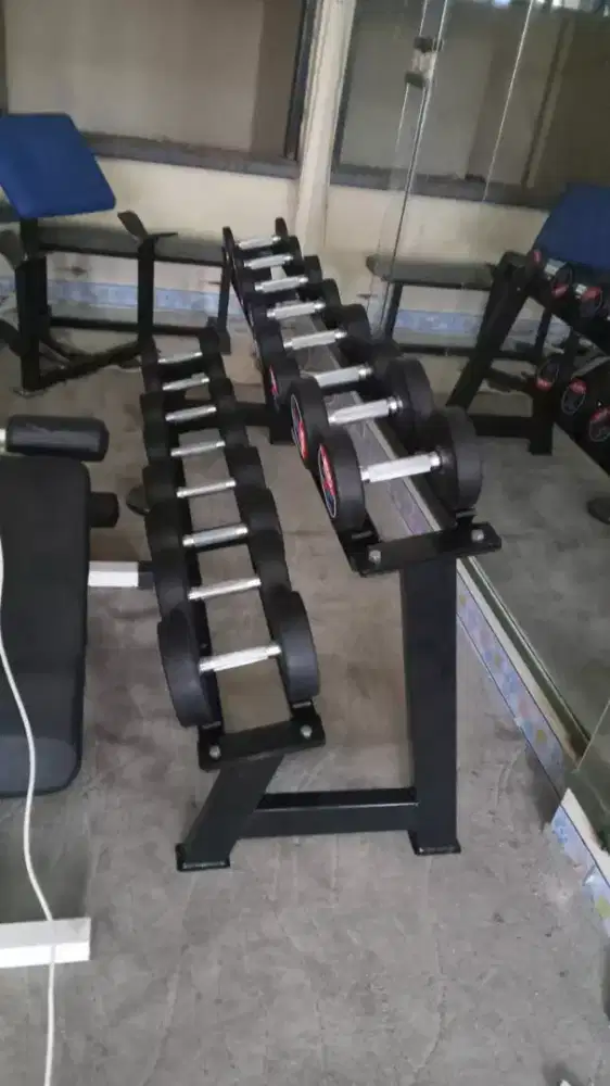 dumble set RACK total fitness