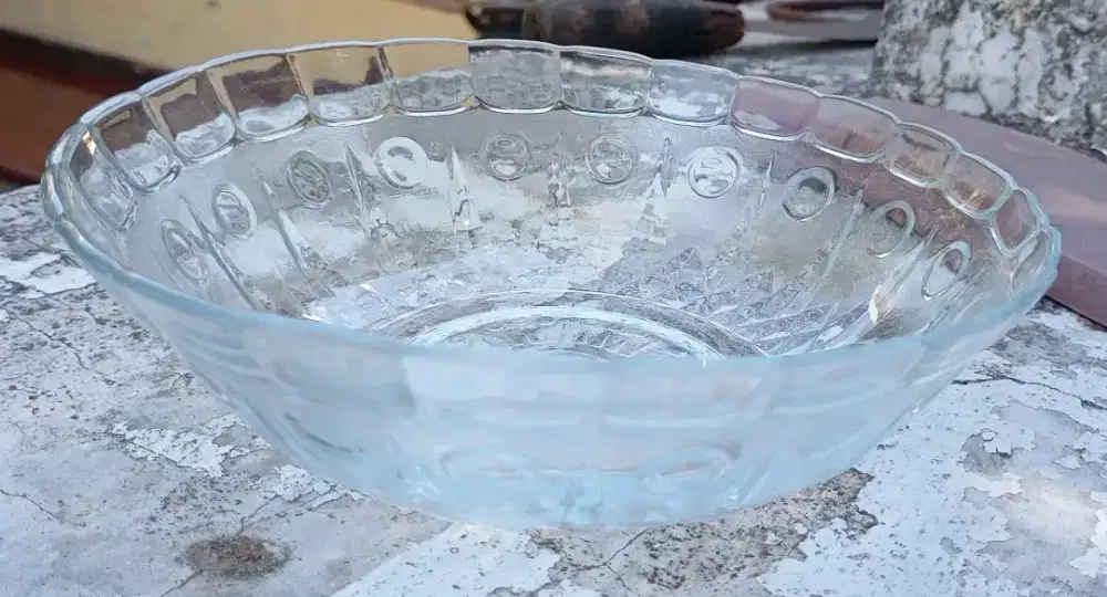 17 buah Piring beling putih bening