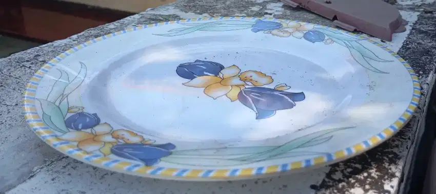 22 buah Piring Melamine