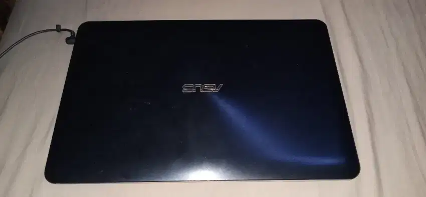 Laptop Asus x555b
