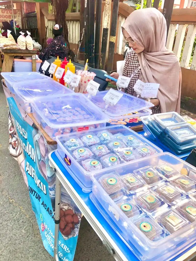 Dibutuhkan Segera Karyawan Jaga Jualan Stand Sushi & Mochi ‼️