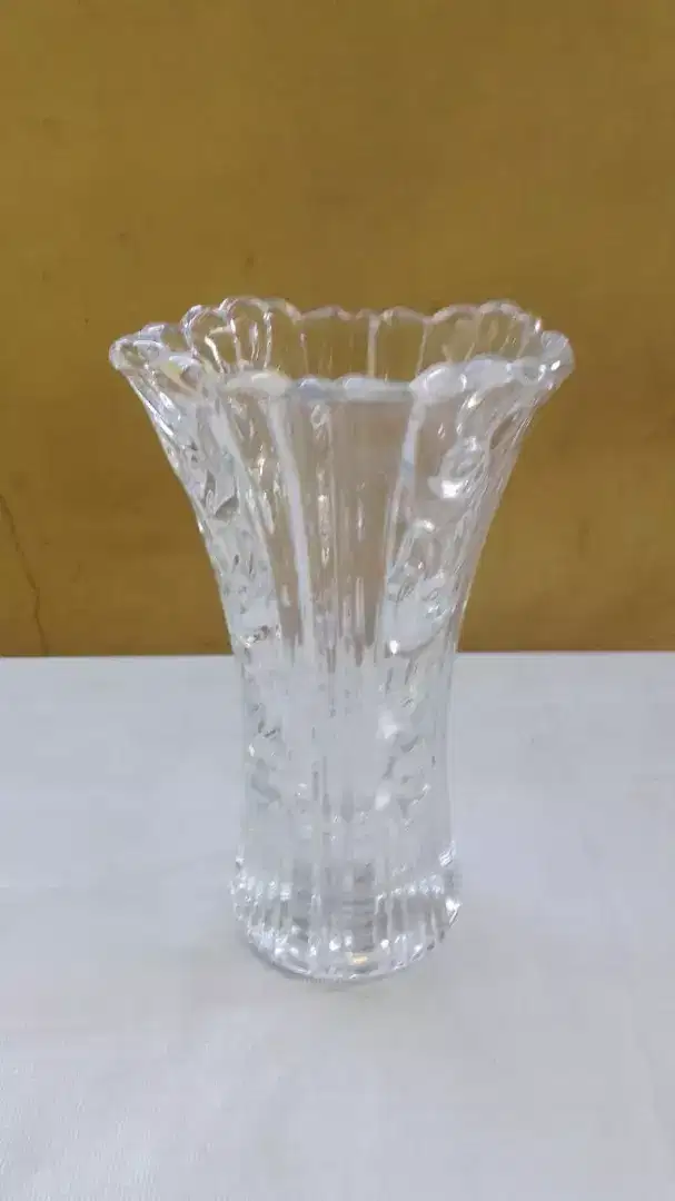 Vas Bunga Kristal