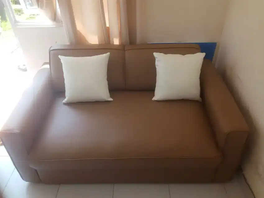 Melayani service sofa