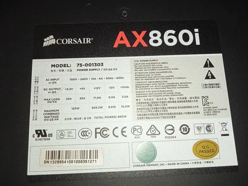 Power supply corsair AX860i ( 860 watt )