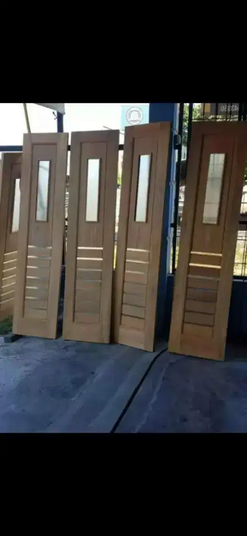 PINTU GARASI KAYU JATI