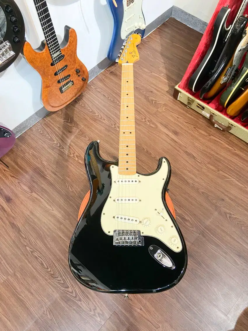 Fender Stratocaster Standard Th 2012 Made in Mexico