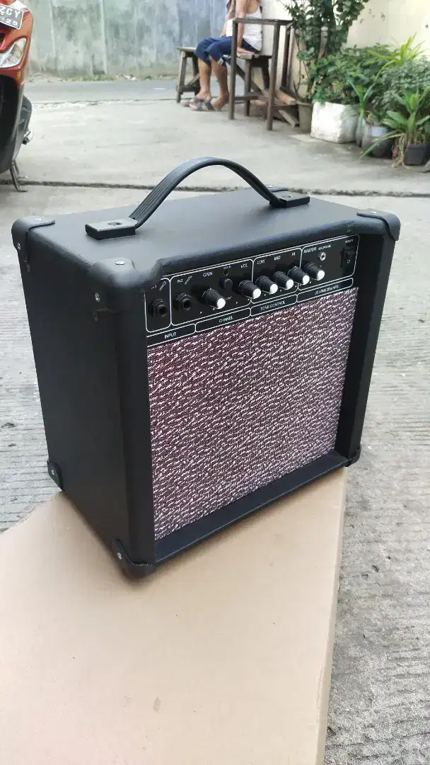 Ampli 8inc gitar efek distorsi