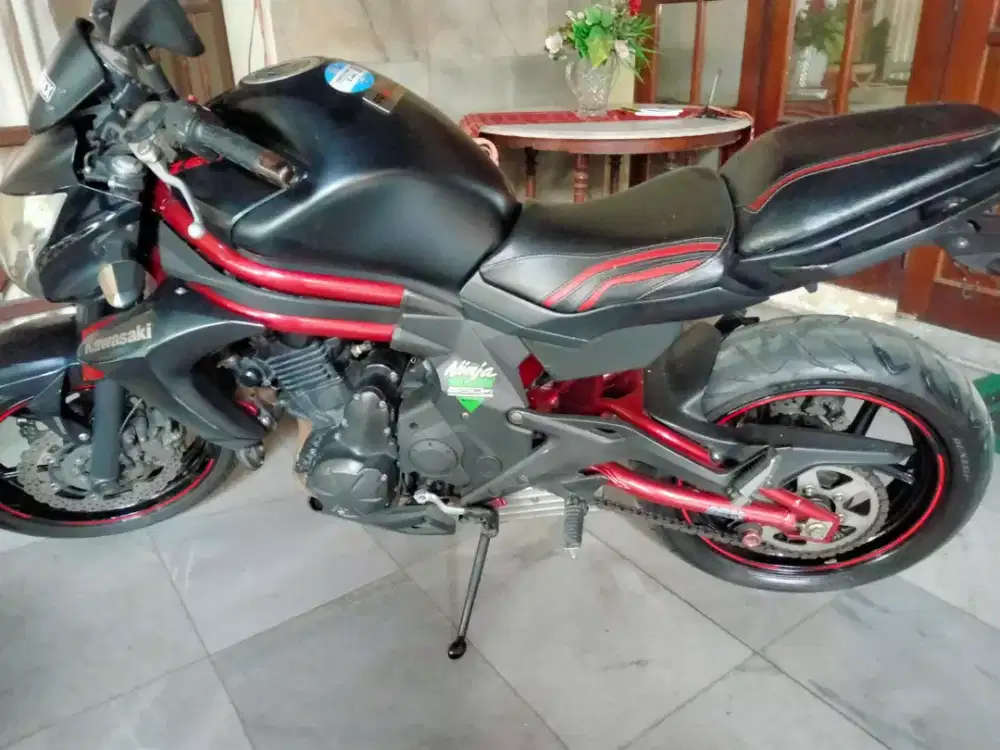 Dijual motor KAWASAKI NINJA Z650 ER650F ER 6N ABS