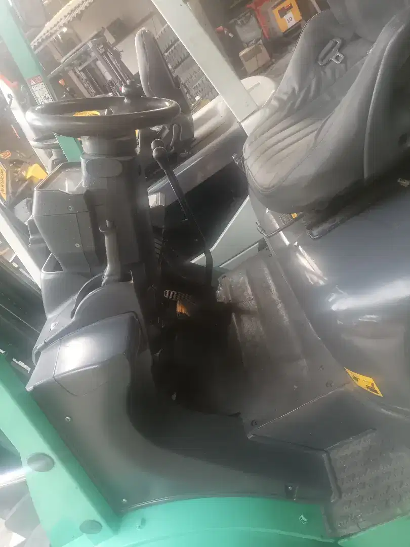 Dijual forklift Mitsubishi 3 ton trilift 2018