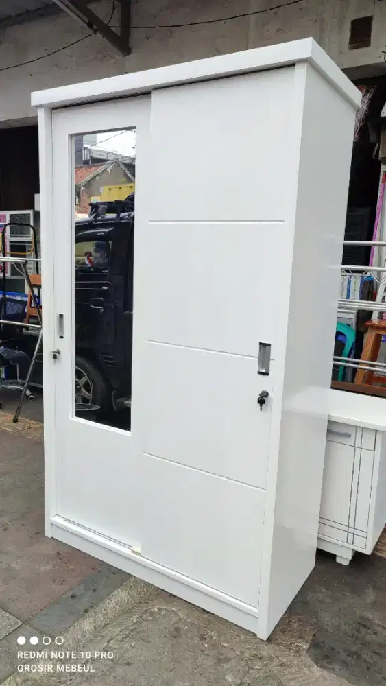 LEMARI TRIBLOK 2 PINTU GESER