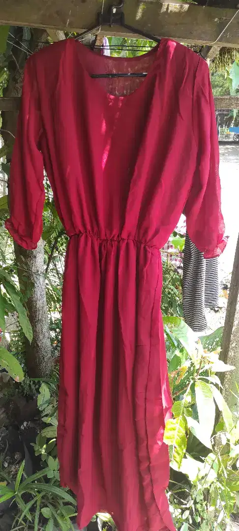 Baju dress merah lengan pjg