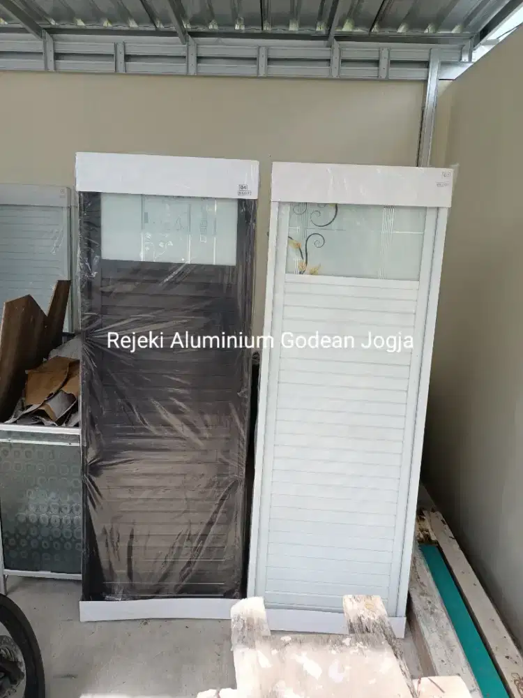 Pintu aluminium untuk kamar mandi