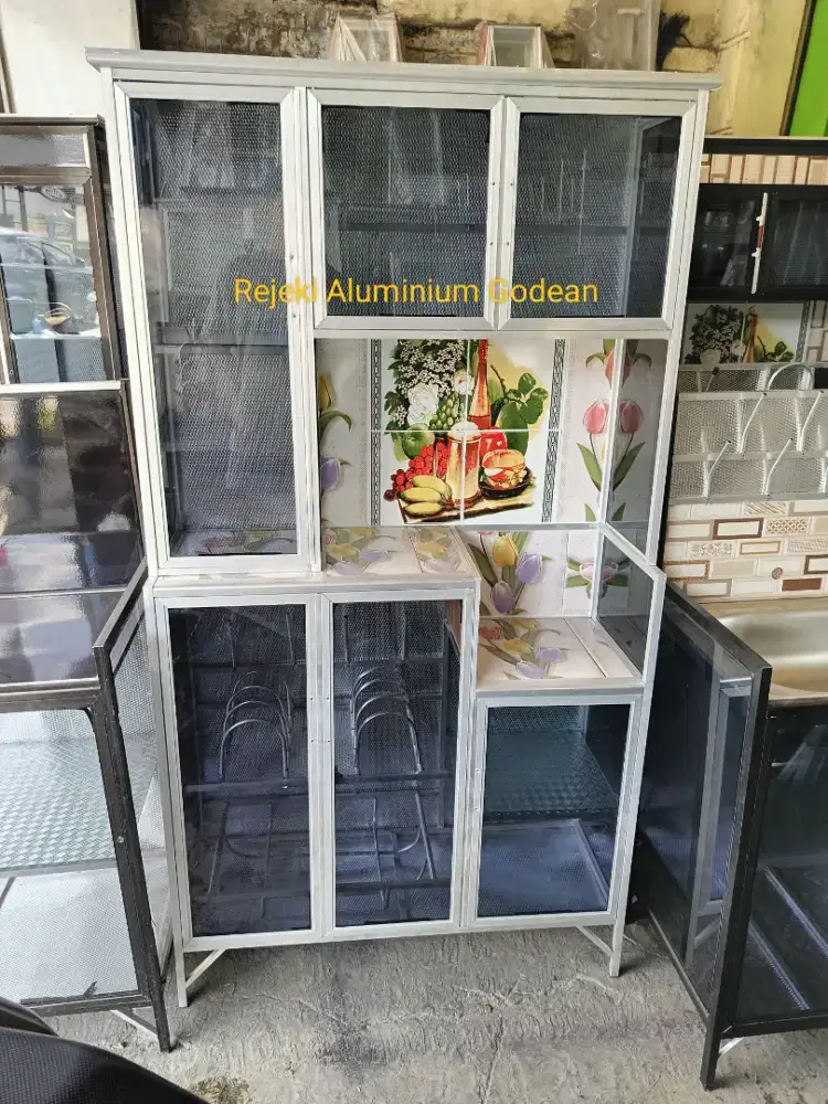 Rak piring gendong 3 pintu bawah plat aluminium