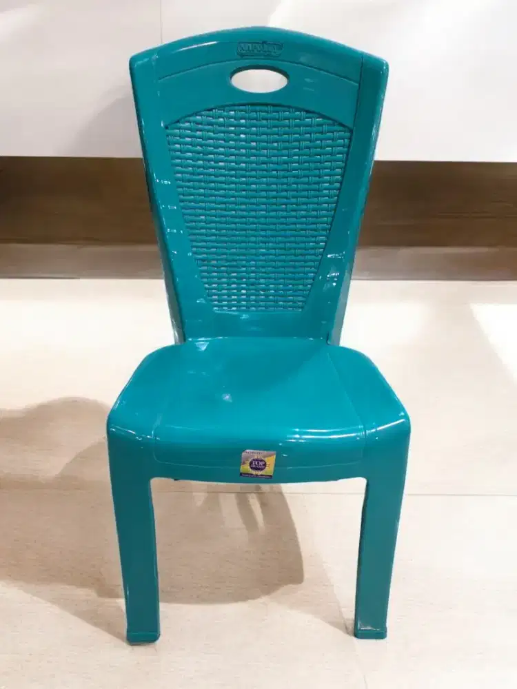 Kursi plastik napoli big 211